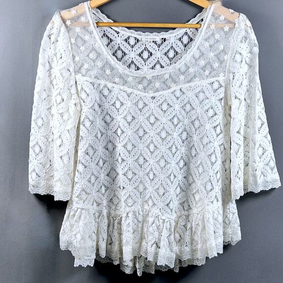 Coastal Cowgirl Delicate Babydoll Lace Daisies Bell Sleeve Boho Chic Women MED - Picture 2 of 9